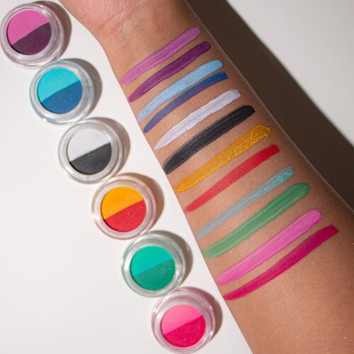 Revolution Relove Water Activated Liner tekoče črtalo za oči odtenek Cryptic 6,8 g Slike