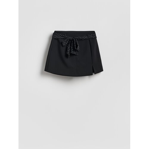 Reserved LADIES` SHORTS - crno Cijene