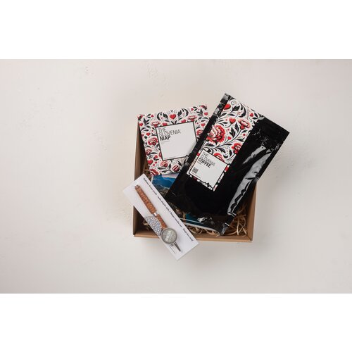 The Slovenia darilni paket idrija Cene