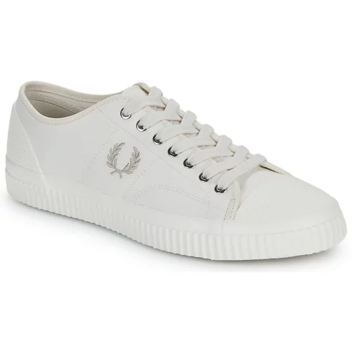 Fred Perry B4365 Hughes Low Canvas Bijela