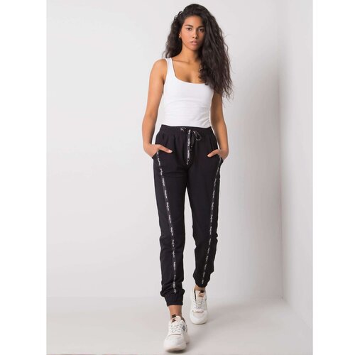 Fashion Hunters Women&amp;#039;s black cotton sweatpants Slike