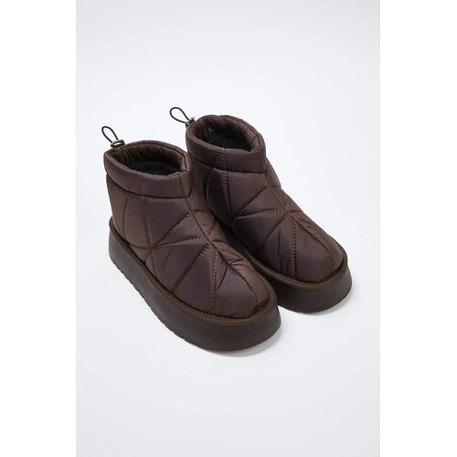 Trendyol Shoes Ženske čizme Takaw26Bo00103, Braon Cene