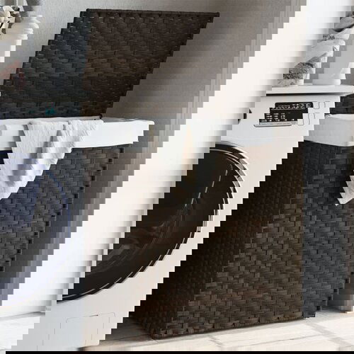 VidaXL Ko&amp;scaron;ara za rublje s poklopcem tamnosmeđa 46x33x60 cm poliratan Slike