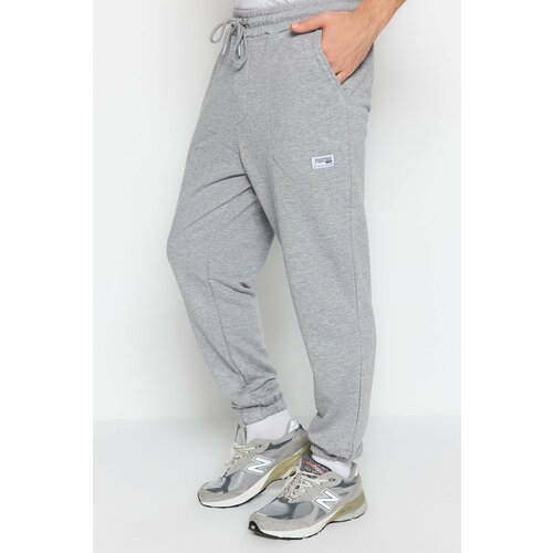 Trendyol Sweatpants - Gray - Relaxed Slike