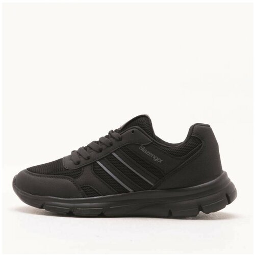 Slazenger Sneakers - Black - Flat Cene