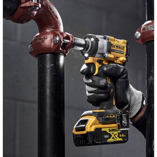 Dewalt DCF922N aku udarni zavrtač 18V XR 1/2 - Solo Slike