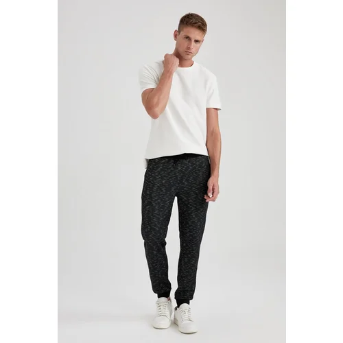 Defacto Slim Fit Flexible Leg Sweatpants