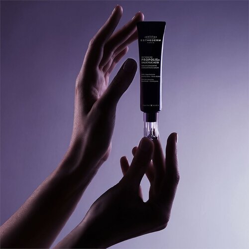 Institut Esthederm Intensive Propolis+ Concentrate Serum intenzivni serum proti aknam 30 ml Slike