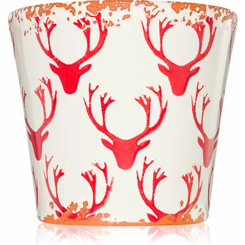 Wax Design Deer Red dišeča sveča 14 cm