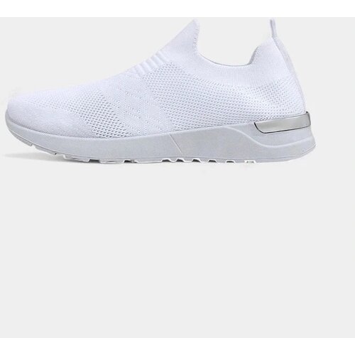 Resti Women's Slip-On Fabric Sports Shoes Satet Cene