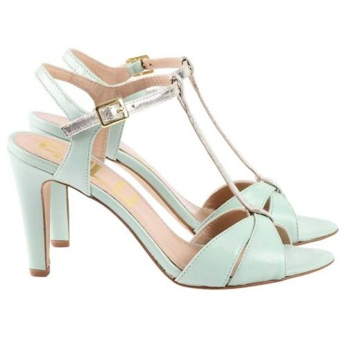 Solo shoes Celeste Cene