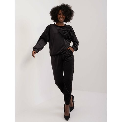 Fashion Hunters black casual women's velvet set Slike
