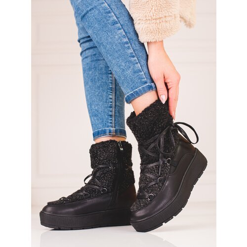 SHELOVET Women&amp;#039;s snow boots on the platform black Slike