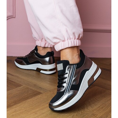 D/CEO marka niezdefiniowana Black sneakers with rhinestones and metallic insert Garsi Cene