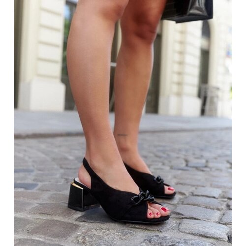 D/CEO Black sandals on a block heel Millo Cene