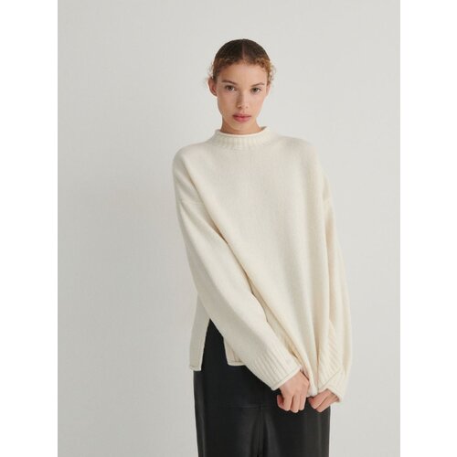 Reserved oversize pulover - ebenovina Cene