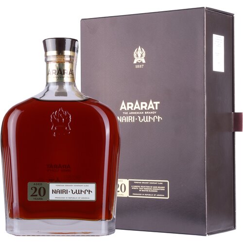  Cognac Ararat Nairi 20 YO 0,7l Cene
