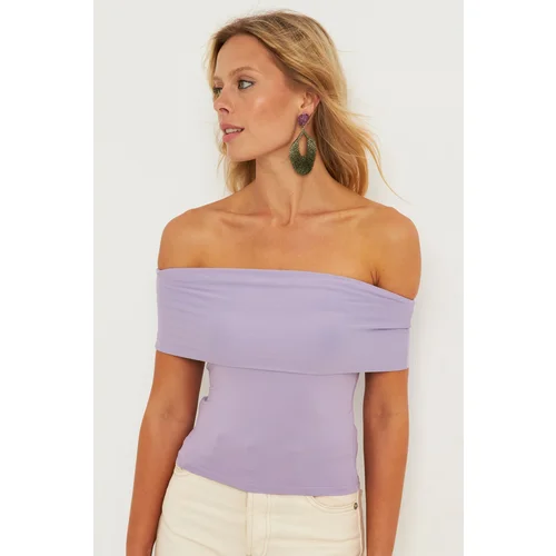 Cool & Sexy Women&#39;s Lilac Madonna Collar Blouse CY340