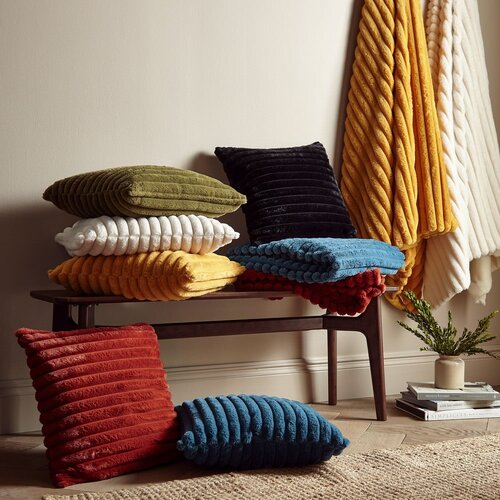 Catherine Lansfield Krem deka od mikropli&amp;scaron;a 130x170 cm Cosy Ribbed &amp;ndash; Slike