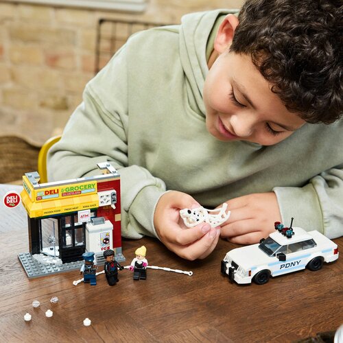 Lego Super Heroes - Spider-svijet: Miles Morales protiv Spota (76311) Slike