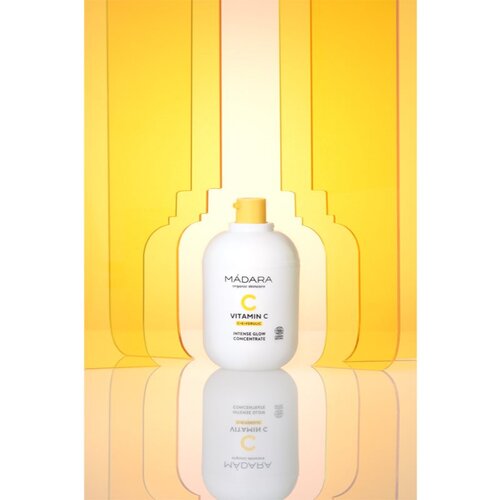M&amp;Aacute;DARA Organic Skincare vitamin c intense glow concentrate Slike