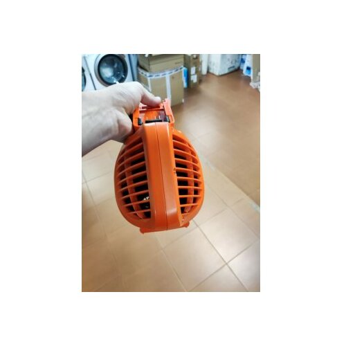 Black & Decker akumulatorski duvač lišća 18V SOLO BCBL200B-XE OUTLET Slike