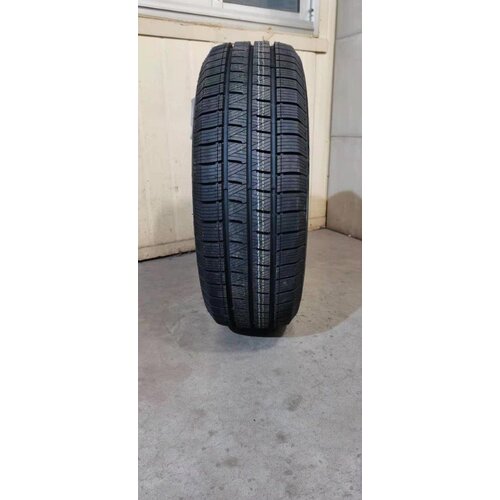 Minerva Zimska 235/65R16C 115/113R Frostrack VAN m+s - Skladišče 7 (Dostava 1 delovni dan) Cene