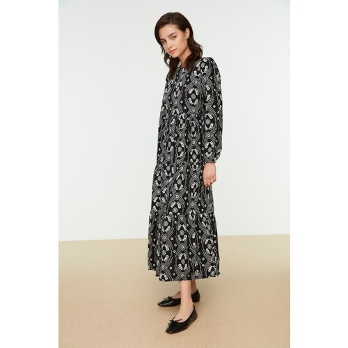 Trendyol Black Crew Neck Dress Cene