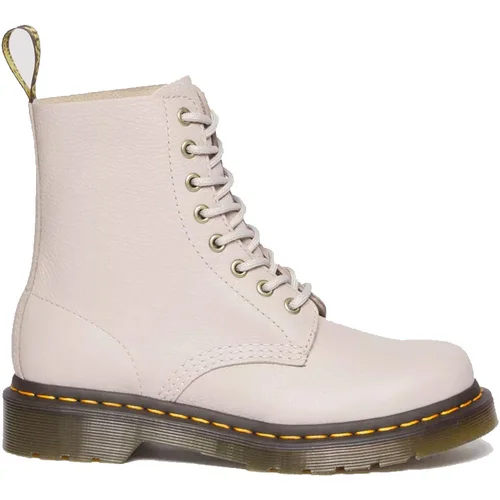 Dr. Martens 1460 Pascal Virginia Leather Boots