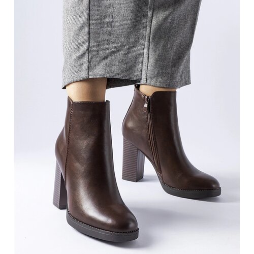 Gemre Brown insulated heeled ankle boots Sambruson Slike