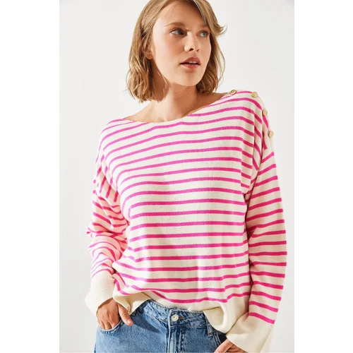 Bianco Lucci Women's Striped Shoulder Buttoned Sweater