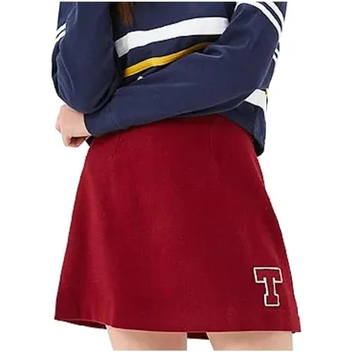 Tommy Hilfiger - Red