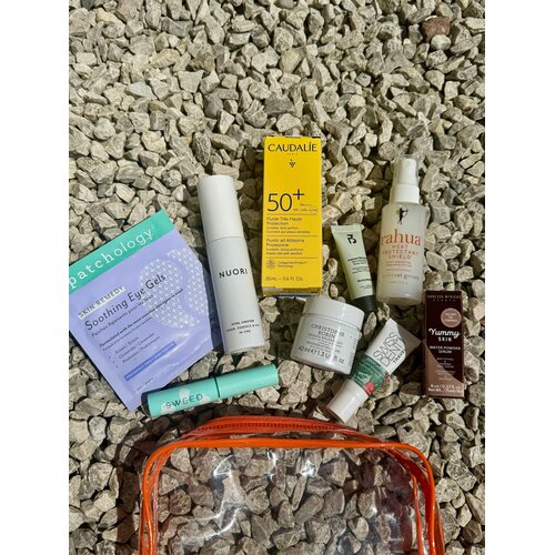 Cosmeterie Summer Bag 2026 - 1 set. Slike