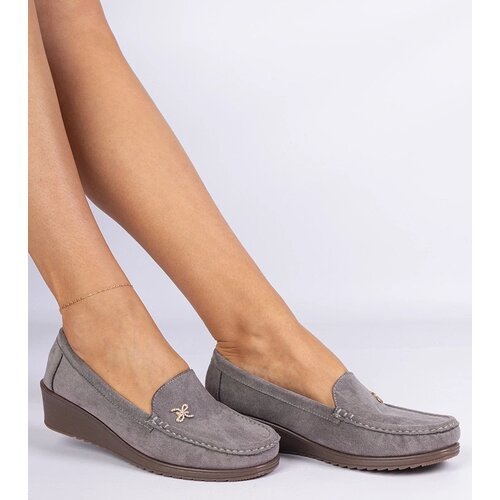 D/CEO marka niezdefiniowana Gray loafers with a wedge made of eco-suede Sarimi Slike