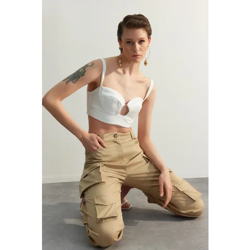 Trendyol Crop Top - Ecru - Plain