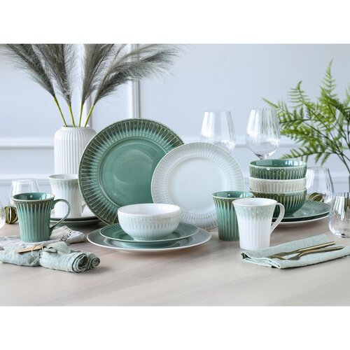 Creatable Kombinirani Servis Celadon Mix, 16-Delni Slike