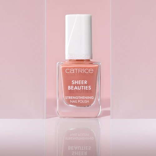 Catrice Sheer Beauties Strengthening Nail Polish lak za krepitev nohtov odtenek 050 Peonies, Please! 10.5 ml Slike
