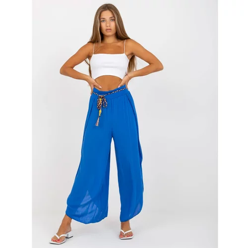 Fashion Hunters Dark blue airy trousers in fabric with a belt OCH BELLA