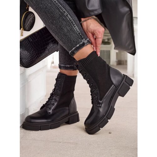 Resti Openwork Women's flat ankle boots Rowic Cene