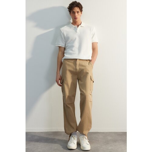 Trendyol Pants - Beige - Loose Slike