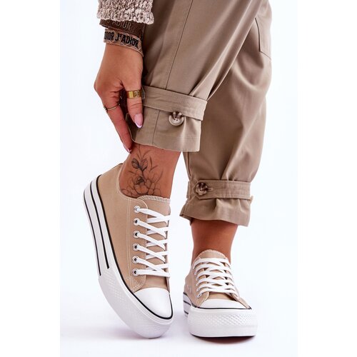 Kesi Women&amp;#039;s sneakers on a robust platform beige ember Slike