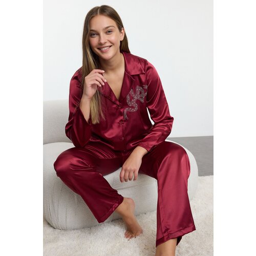 Trendyol Burgundy Stone Ribbon/Bow Accessory Detailed Satin Woven Pajama Set Slike