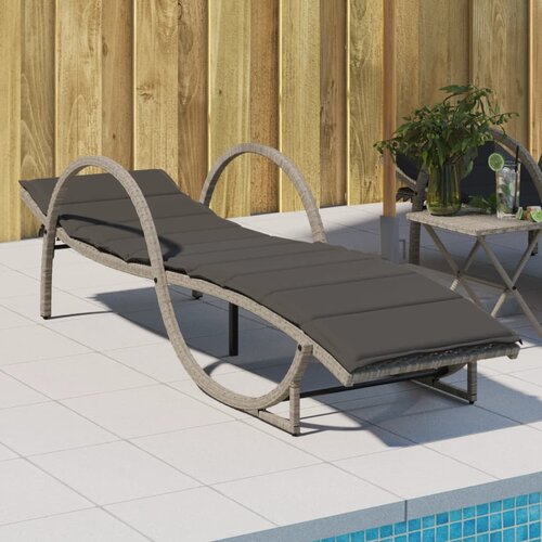 vidaXL Ležalnik z blazino svetlo siv 60x199x42 cm poli ratan Cene