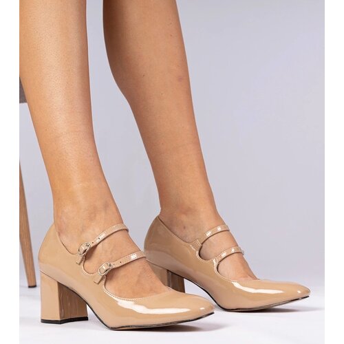 D/CEO marka niezdefiniowana Beige women's pumps on a block heel with buckles Meloni Cene