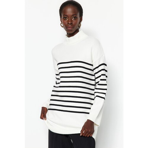Trendyol Sweater - Ecru - Regular fit Slike