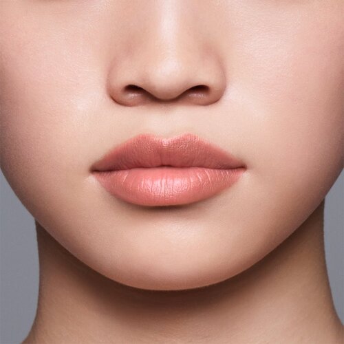 Shiseido LipLiner InkDuo &amp;scaron;minka in svinčnik za ustnice z balzamom odtenek 01 Bare 1.1 g Slike