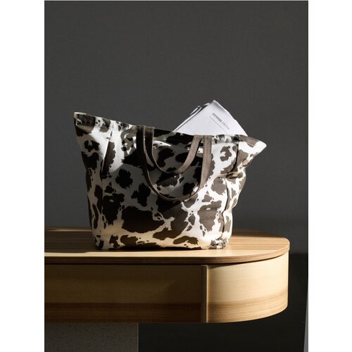 Sinsay Shopper torba s ručkama u kravljem uzorku Cijene