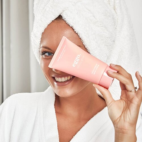Eggo Infinity Glow gel za či&amp;scaron;ćenje za lice 150 ml Slike
