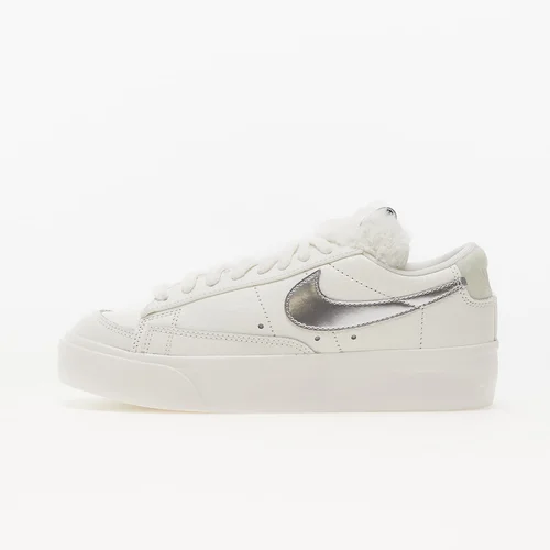 Nike Wmns Blazer Low Platform