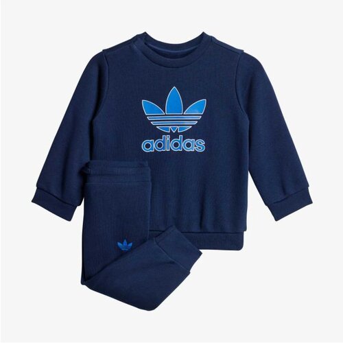 Adidas Crew set Cene